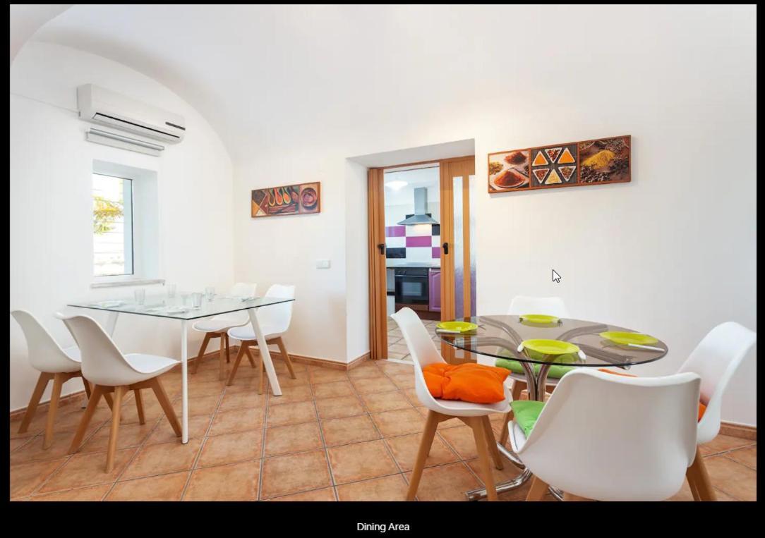 Blife Moustachya Private Rooms Distretto di Distretto di Faro Esterno foto